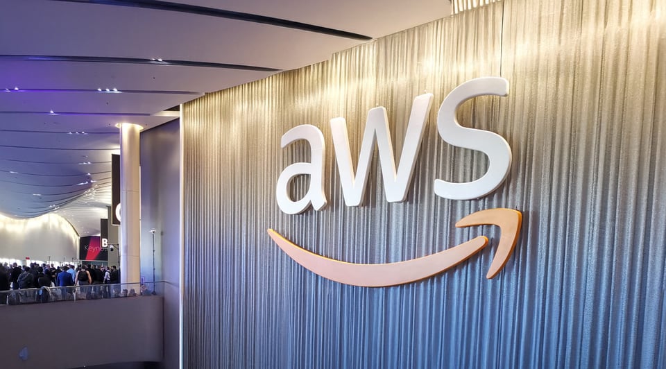 Soutenir AWS dans la diffusion d'informations et de nouvelles technologies au sein du marché canadien-français