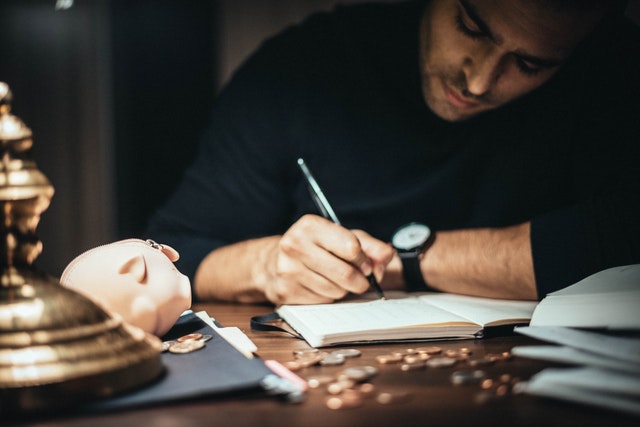 Shifting Generational Perspectives: Moving From Paycheck to Cashflow