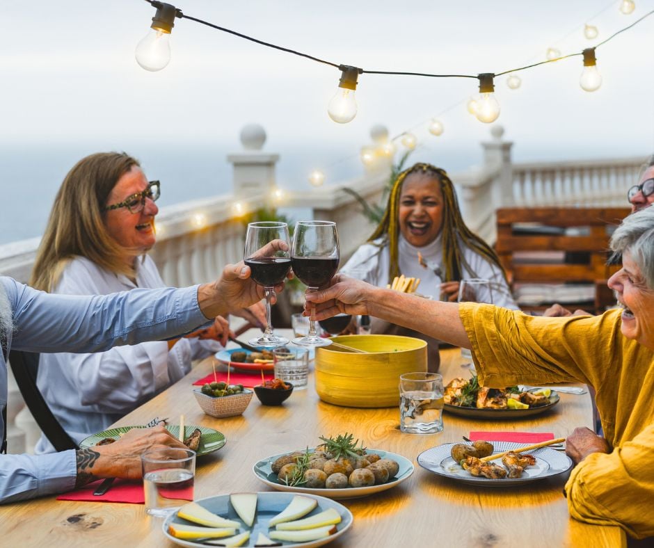 My AI Wellness Experiment: Day 17 - The Real Test of Social Eating