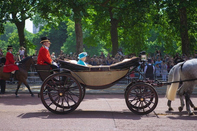 Lessons In Longevity From the Queen