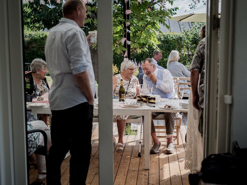 Aging in the Right Place: Do You Want Your Neighbours to Think and Act Like You?