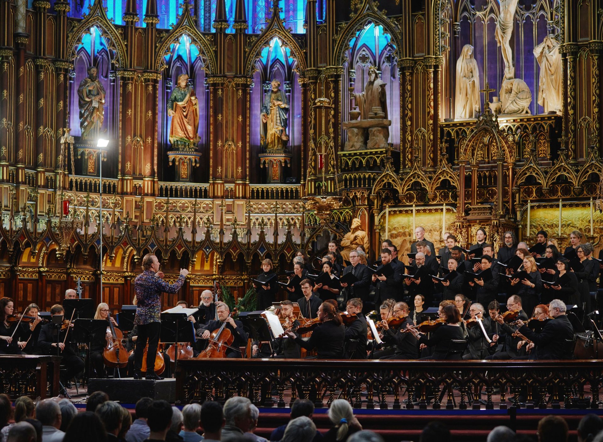 The Magic of the Holidays at the Notre-Dame Basilica